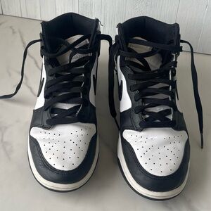 Nike Dunk Men’s size 7.5